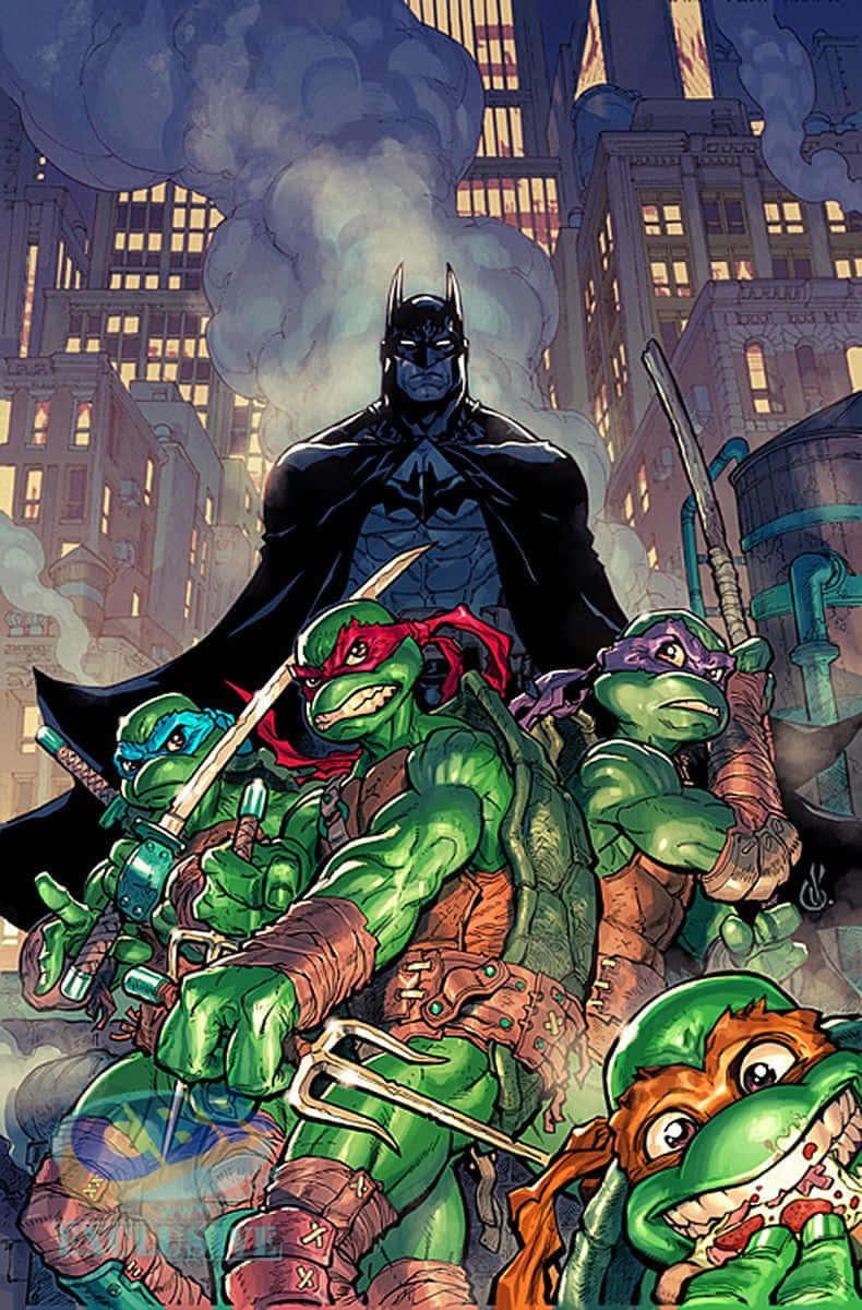 tmnt 桌布 壁紙 — 蝙蝠俠在夜晚煙霧瀰漫的城市小巷中，聳立於四隻武裝的忍者龜之上。