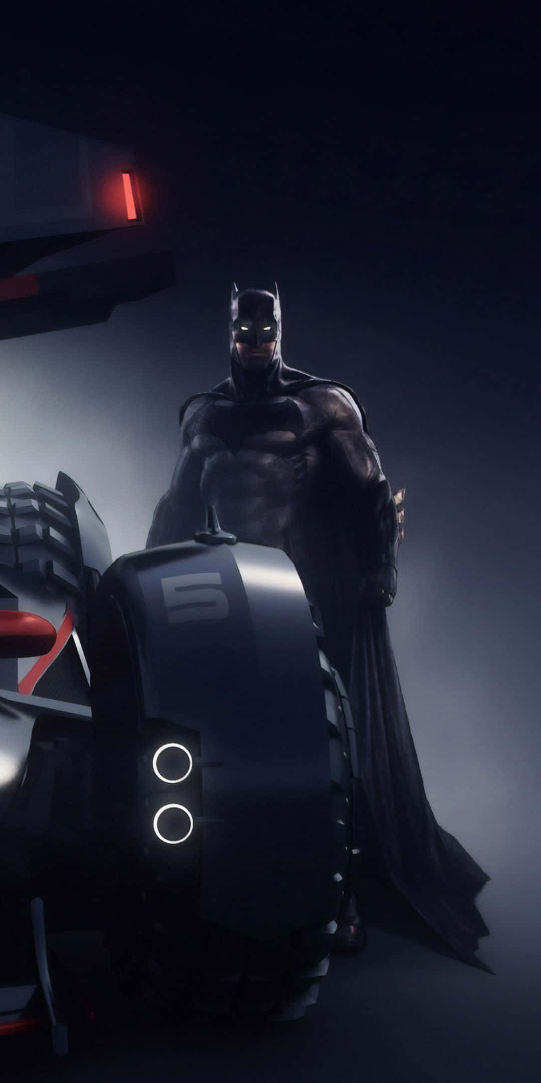 Pixel 3 Batmobile 桌布 壁紙 — 蝙蝠俠在黑暗的城市環境中，在戲劇性的紅色和白色燈光下，威風凜凜地站在他的裝甲蝙蝠車旁邊。