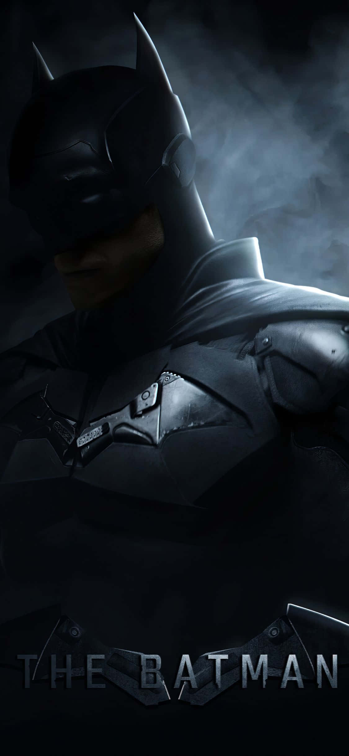 Batman Aesthetic 桌布 壁紙 — 蝙蝠俠站在陰暗的迷霧中，霧氣圍繞著他的裝甲頭罩和披風旋轉。