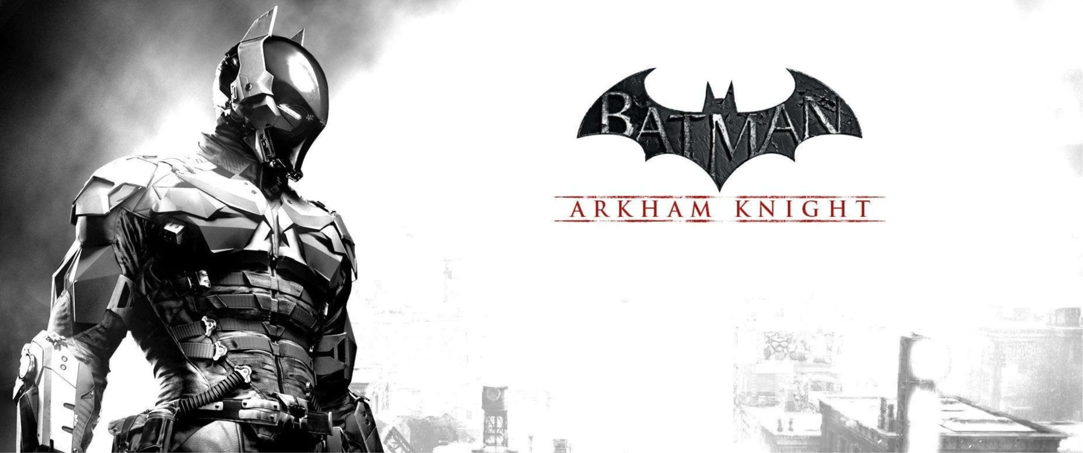 3440x1440p Batman Arkham City 桌布 壁紙 — 蝙蝠俠身穿裝甲服，在明亮的城市景觀中呈現剪影，並突出顯示阿卡姆騎士標誌。