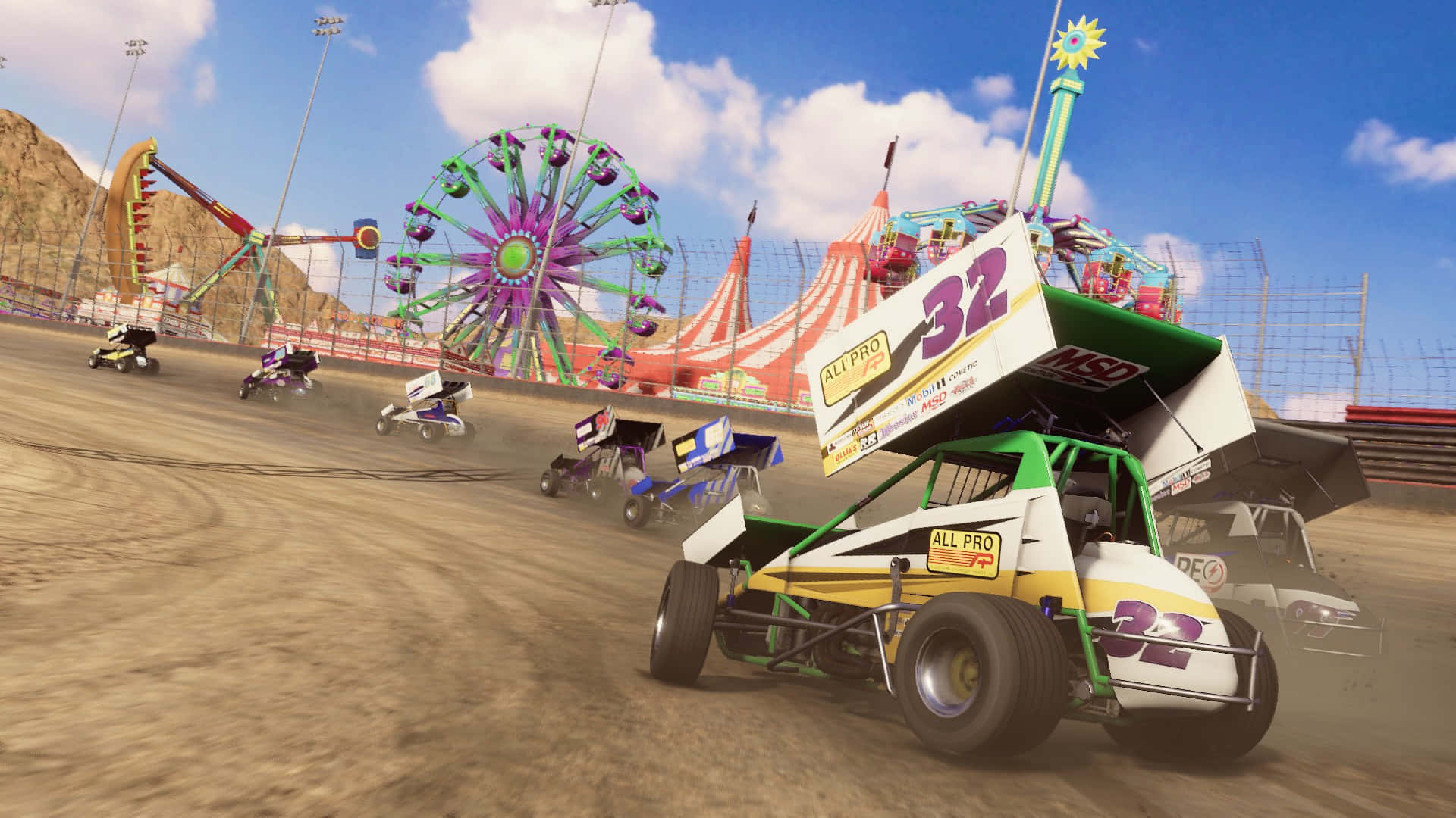 Sprint Car Racing 桌布 壁紙 — 衝刺賽車在塵土飛揚的橢圓形賽道上比賽，背景是色彩繽紛的嘉年華和摩天輪，在明亮的藍天下。