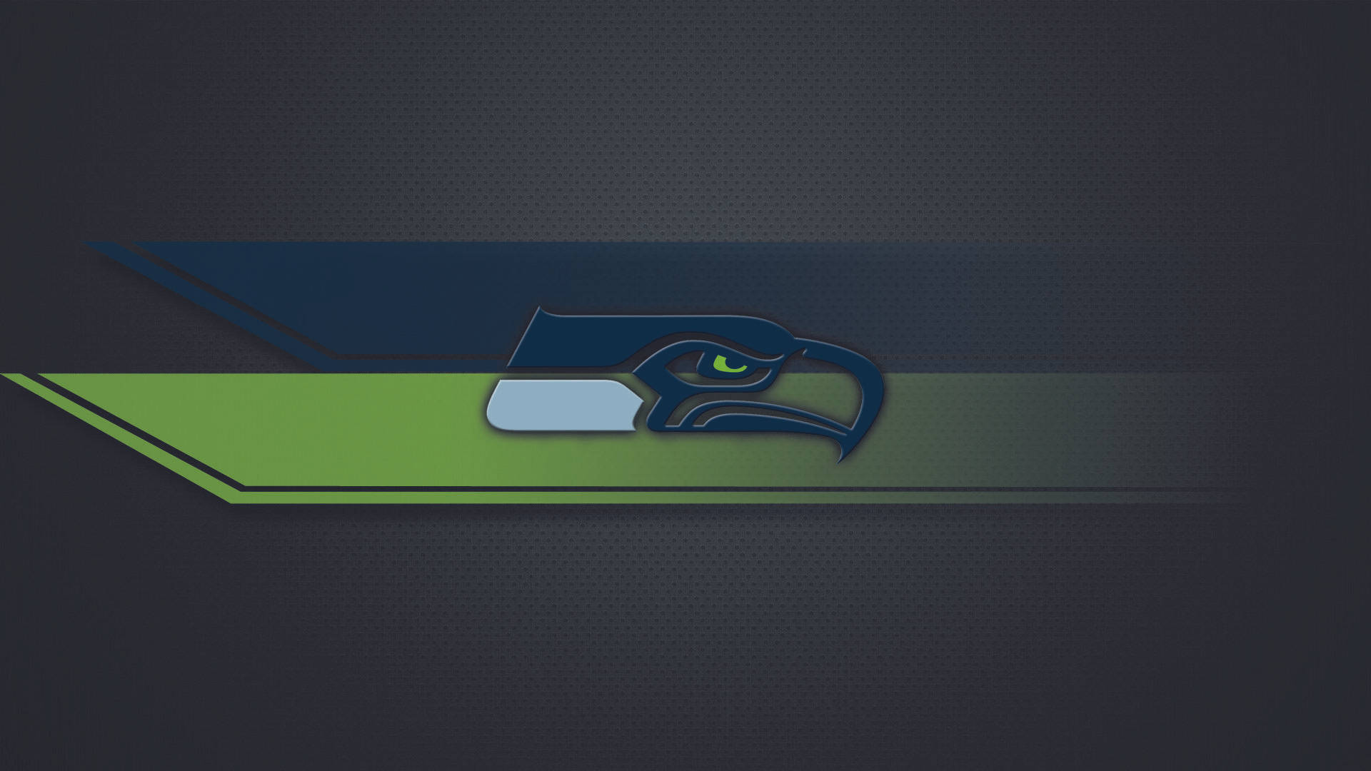 Seattle Seahawks 桌布 壁紙 — 西雅圖海鷹隊標誌居中，置於帶有綠色和藍色幾何條紋的深色紋理背景上。