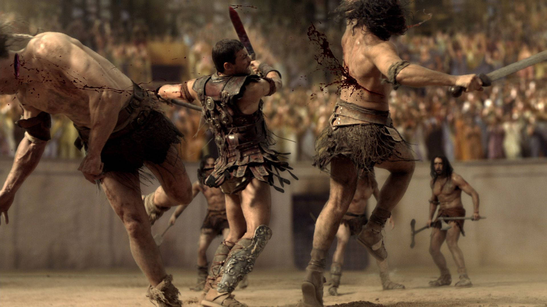 Gladiator 桌布 壁紙 — 角鬥士在古羅馬競技場內進行殘酷搏鬥，鮮血四濺，觀眾在看台上觀看。