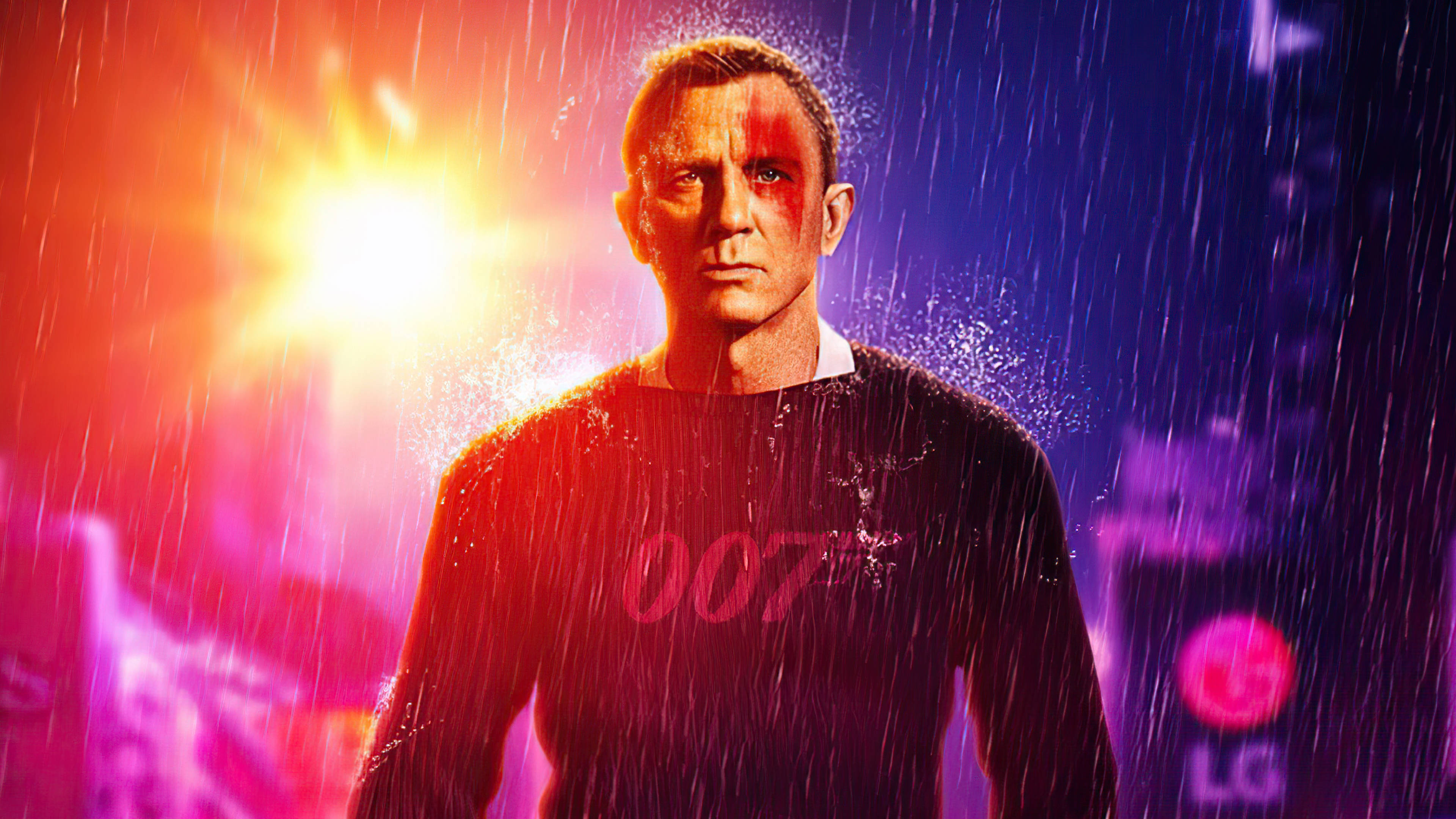 die 桌布 壁紙 — 詹姆士龐德在雨中站在明亮的陽光下，穿著黑色007毛衣，背景是霓虹城市景觀。