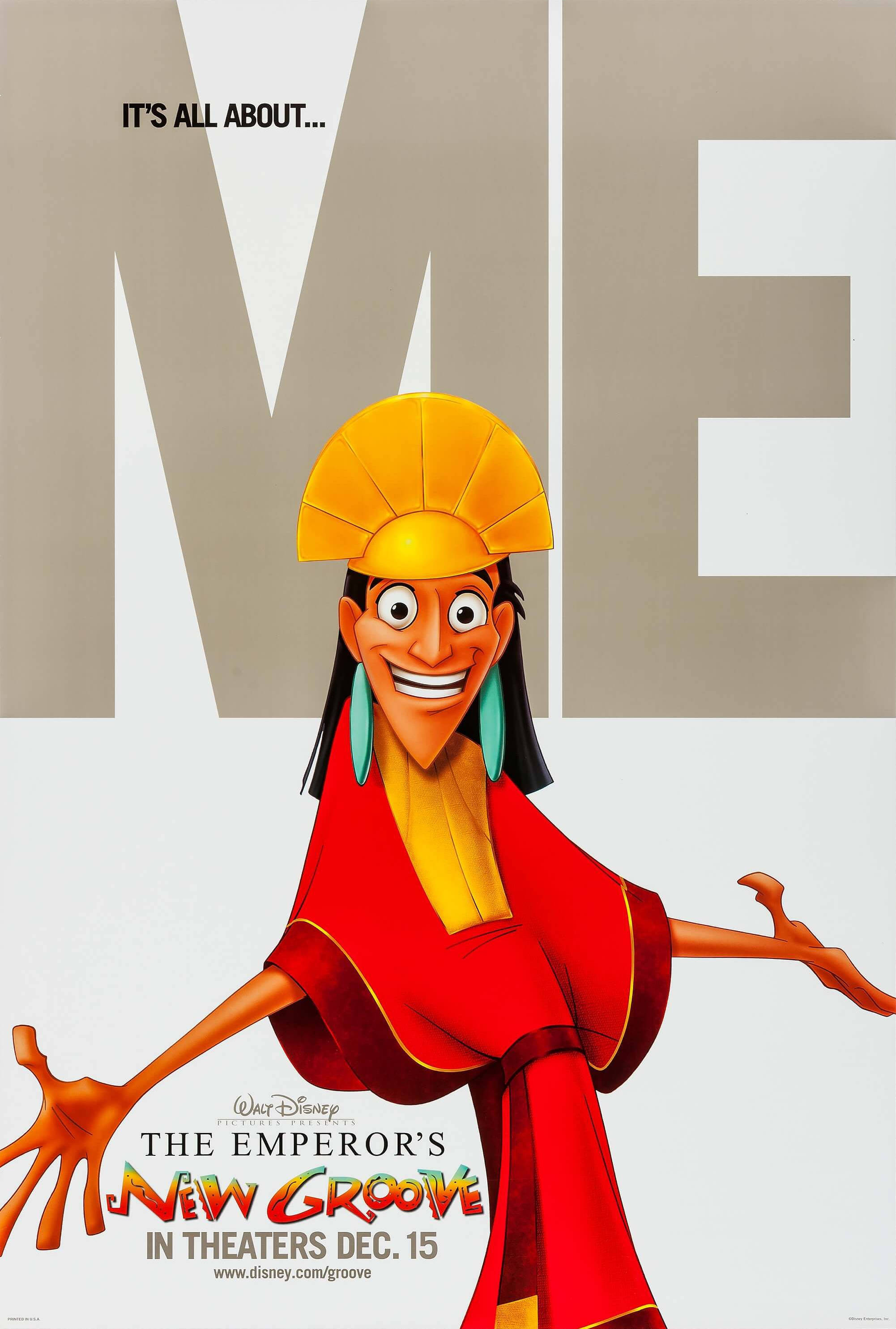 電影動圖 桌布 壁紙 — 《變身國王》中皇帝的生動動畫海報，在巨大的『ME』背景前擺出自信姿勢。