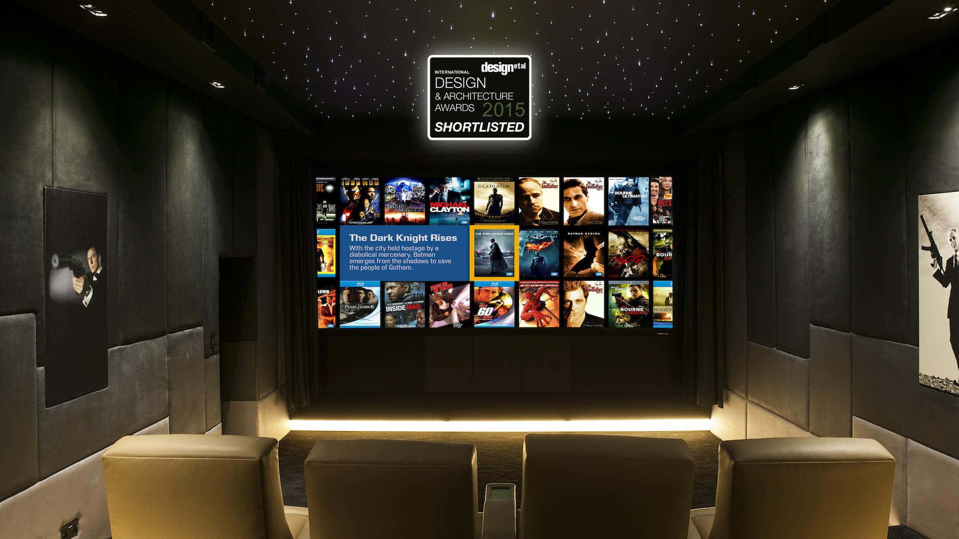 Home Cinema 桌布 壁紙 — 豪華家庭劇院，配有星空天花板和大螢幕顯示電影海報。