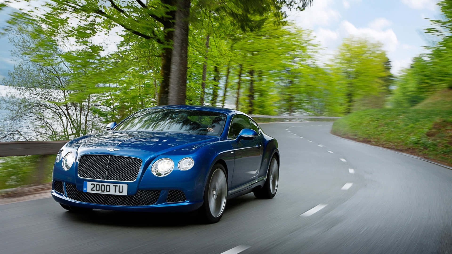 賓利 Continental GT - 極致奢華跑車 壁紙