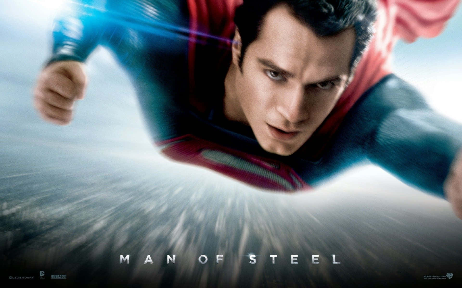 Zack Snyders Justice League 桌布 壁紙 — 超人在明亮的天空中專注地翱翔，運動模糊在他下方掠過。