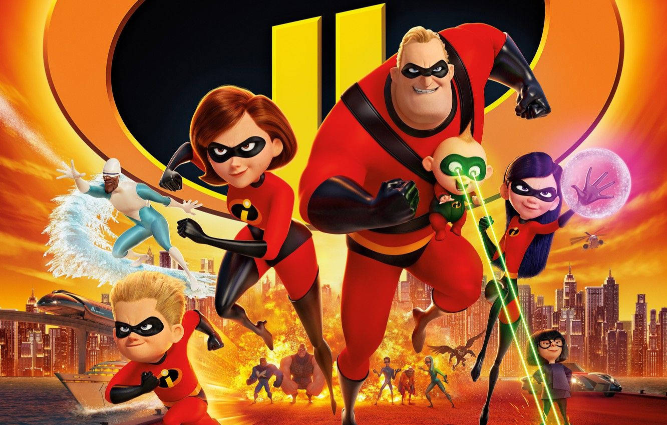 The Incredibles 桌布 壁紙 — 超人特攻隊家庭以動感超級英雄姿勢，背景是火焰城市景觀。