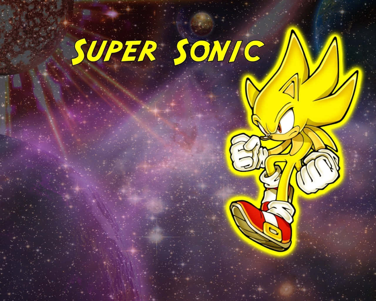 Super Sonic 桌布 壁紙 — 超級索尼克在充滿活力的紫色星空奔跑，上方有發光黃色光環和粗體文字。