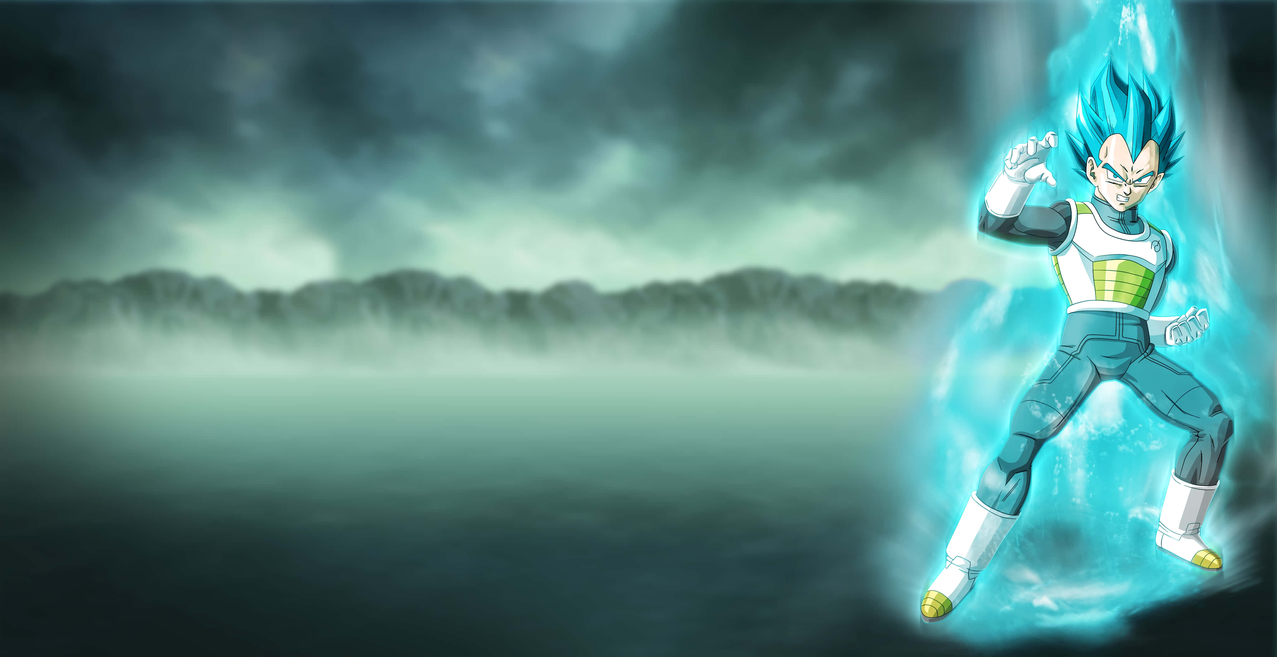 Vegeta Art 桌布 壁紙 — 超級賽亞人藍形態的貝吉塔在暴風雨天空下，於迷霧籠罩的黑暗景觀中散發出藍色能量。