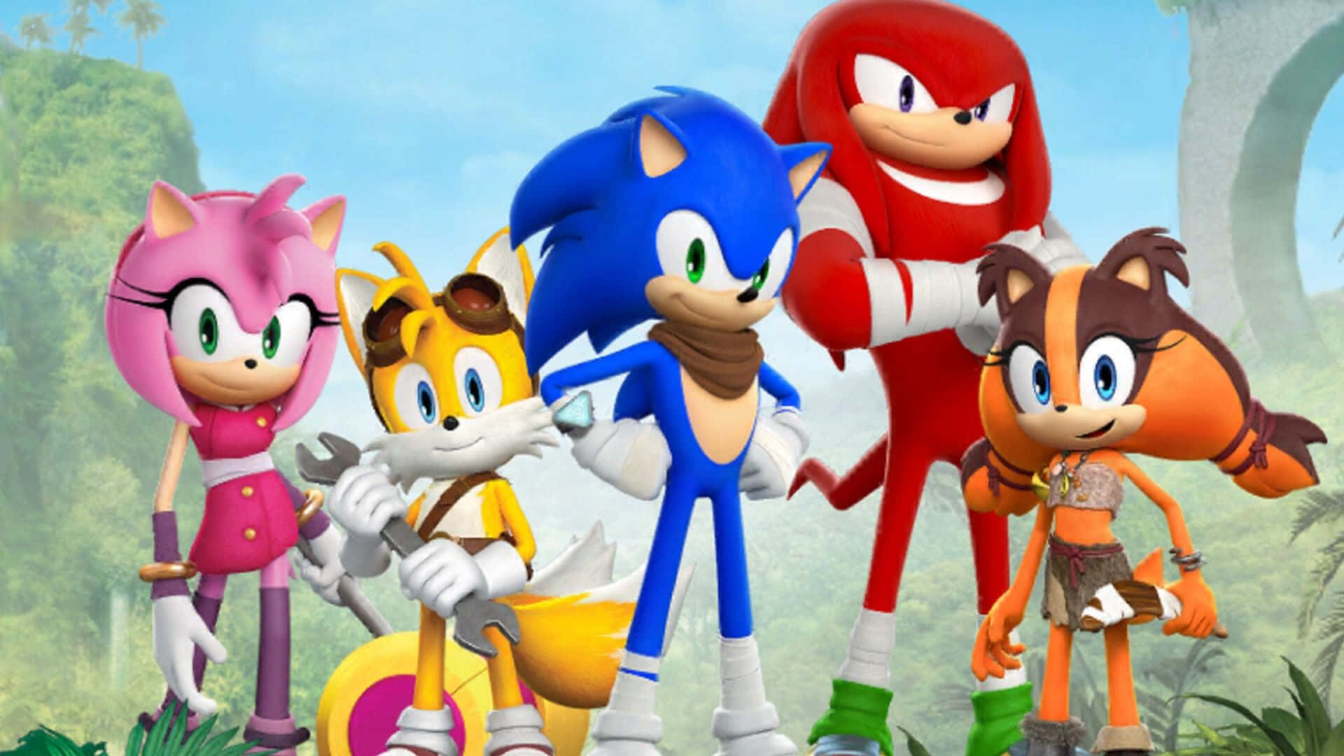Sonic Dash 桌布 壁紙 — 超音鼠和他的朋友們一起站在一個充滿活力的叢林環境中，有茂密的綠植和明亮的天空。