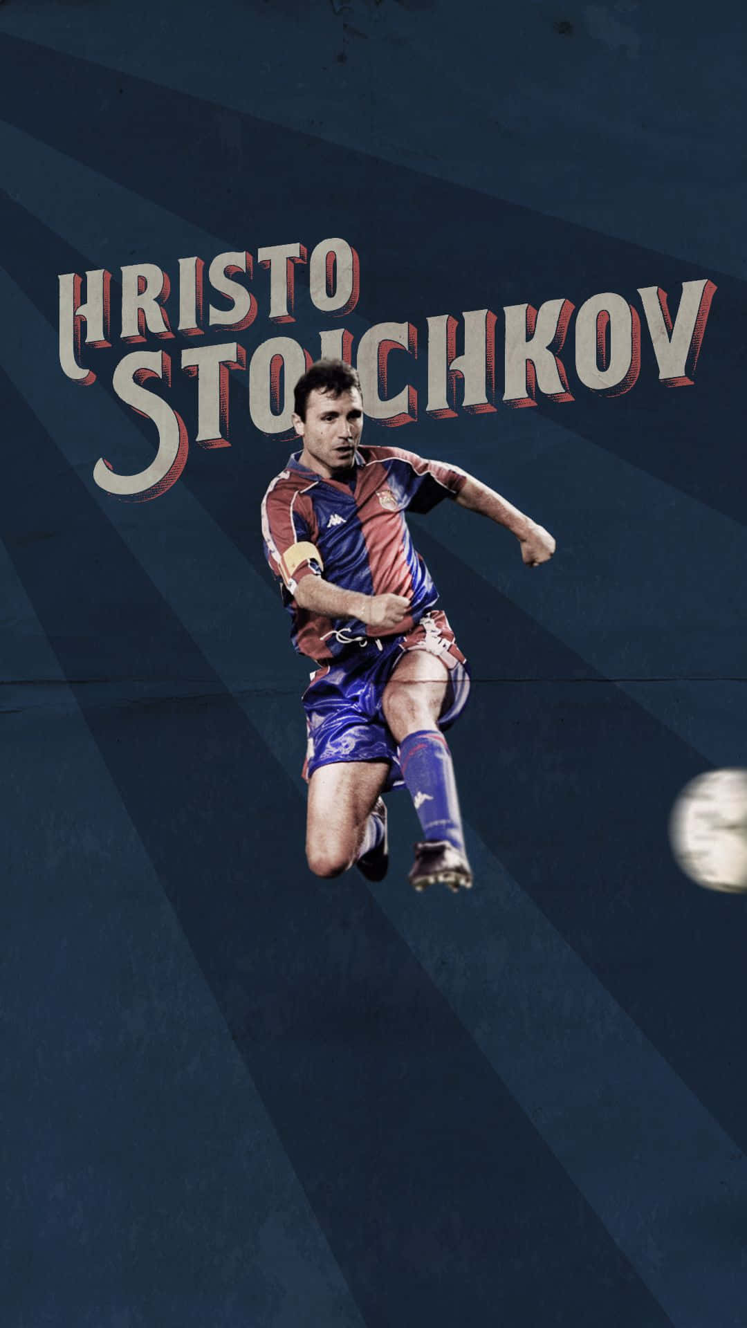Athlete 桌布 壁紙 — 足球員 Hristo Stoichkov 在半空中擊球的動態插圖，背景為深藍色放射狀，並以風格化文字顯示他的名字。