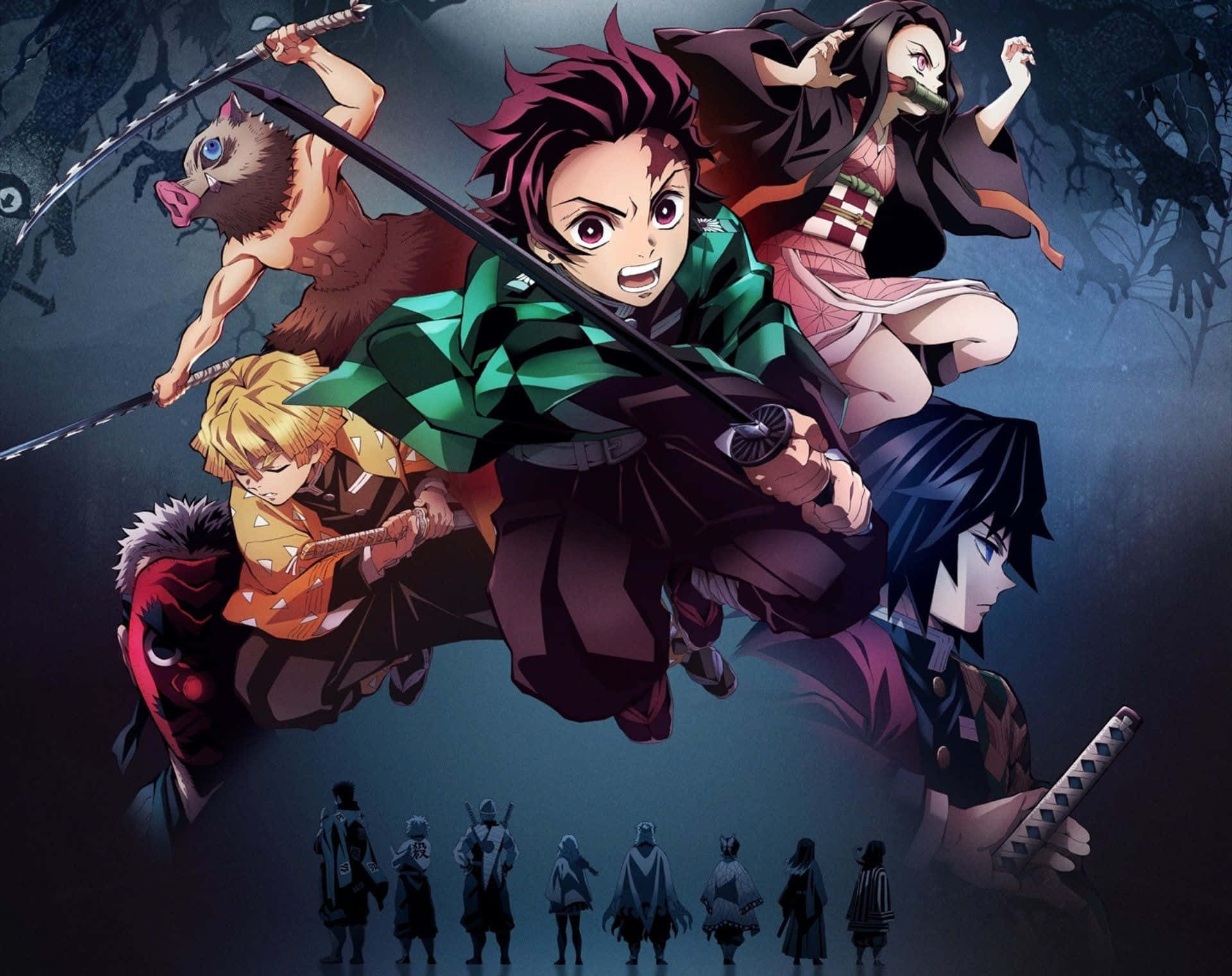 Kimetsu No Yaiba 桌布 壁紙 — 身穿傳統服飾的動態動漫戰士在月光下的黑暗森林中與惡魔交戰。