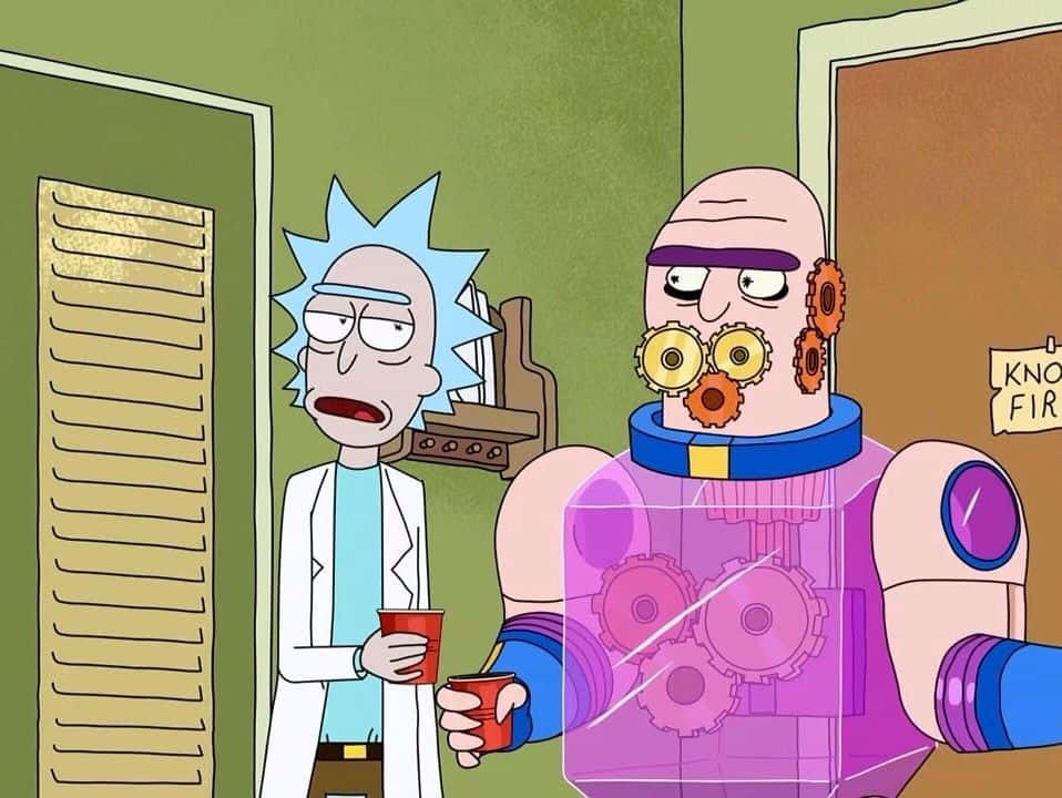 Total Rickall 桌布 壁紙 — 身穿白色實驗袍的瑞克·桑切斯拿著一個紅色杯子，旁邊有一個紫色透明機器人，機器人有齒輪眼睛和紫色頭帶。