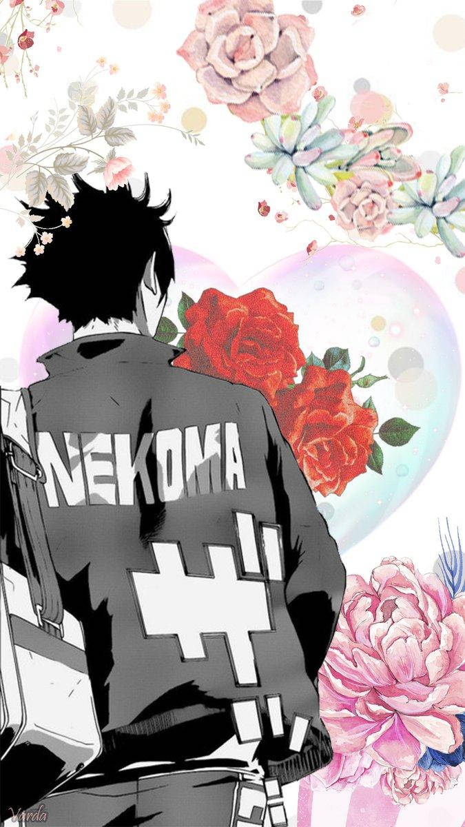 Kuroo 桌布 壁紙 — 身穿黑色外套、背後印有「NEKOMA」的動漫角色，站在充滿活力的水彩花卉和粉彩泡泡之中。