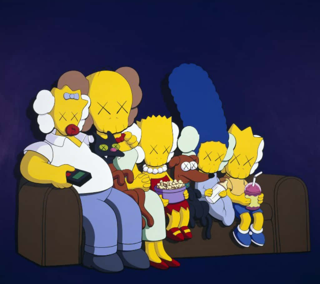 KAWS 桌布 壁紙 — 辛普森一家坐在黑暗房間的沙發上，所有人都擁有KAWS風格的X眼睛頭，一起看電視。