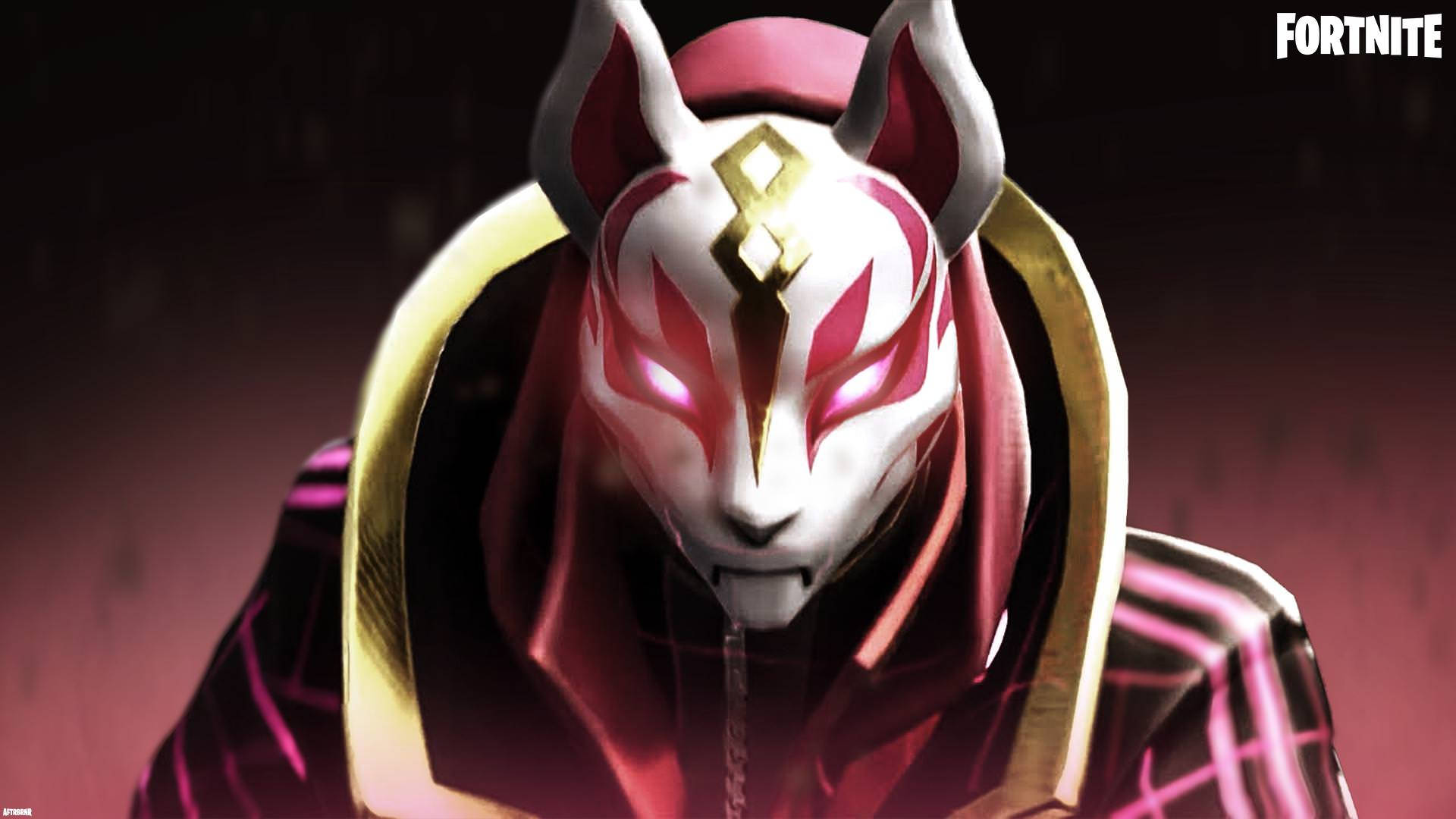 Drift 桌布 壁紙 — 近距離拍攝一個戴著狐狸面具的 Fortnite 角色，擁有發光的粉紅色眼睛和金色邊框，背景為深紅色。