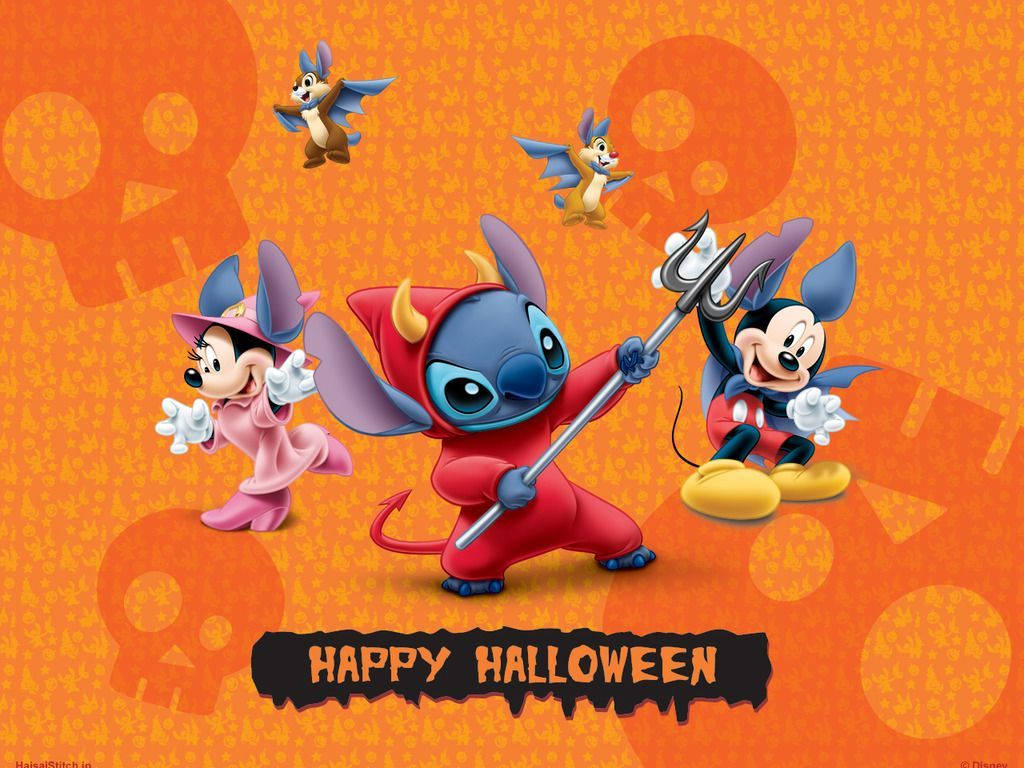 stitch 3d 桌布 壁紙 — 迪士尼角色米奇、米妮和史迪奇打扮成萬聖節魔鬼和女巫，背景為橙色骷髏圖案。