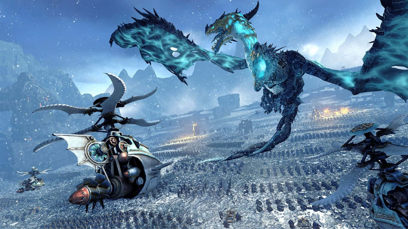 電玩遊戲 桌布 壁紙 — 遊戲場景中，發光的藍色巨龍在雪地戰場上空翱翔，機械飛行器在下方戰鬥。