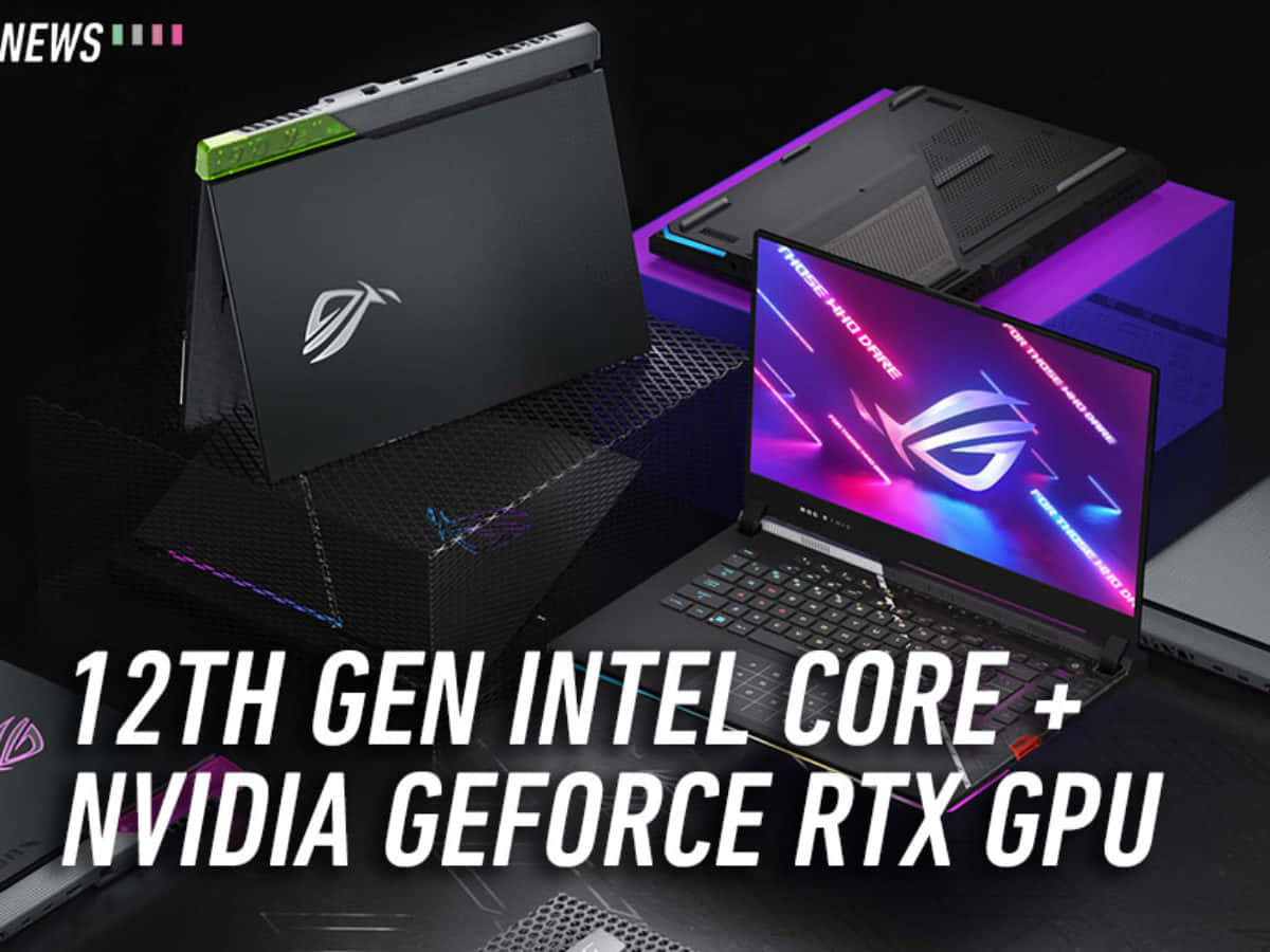 華碩 ROG 桌布 壁紙 — 遊戲筆記型電腦，帶有發光的RGB燈光和醒目的品牌標識，在深色背景下展示。