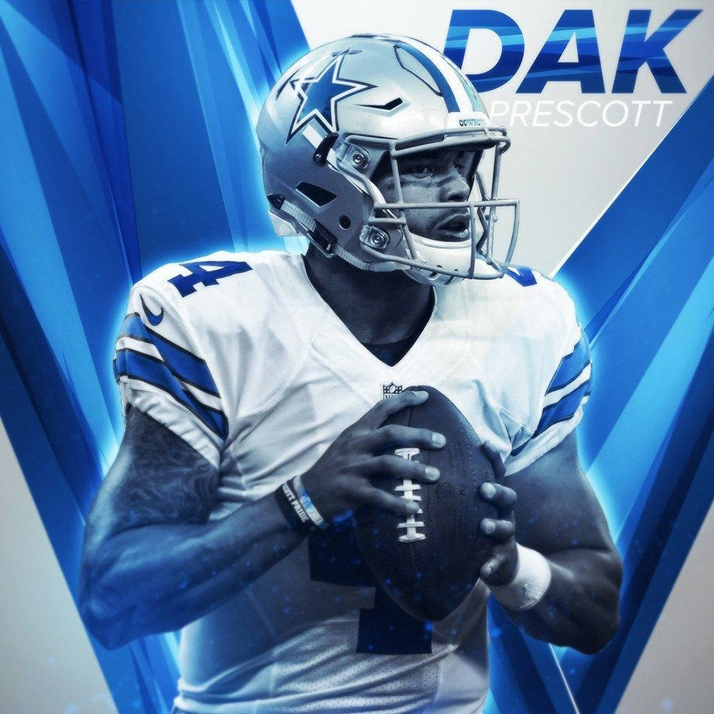 Dak Prescott 桌布 壁紙 — 達拉斯牛仔隊四分衛達克·普雷斯科特身穿白色和藍色球衣，在動態藍色幾何背景前手持橄欖球。