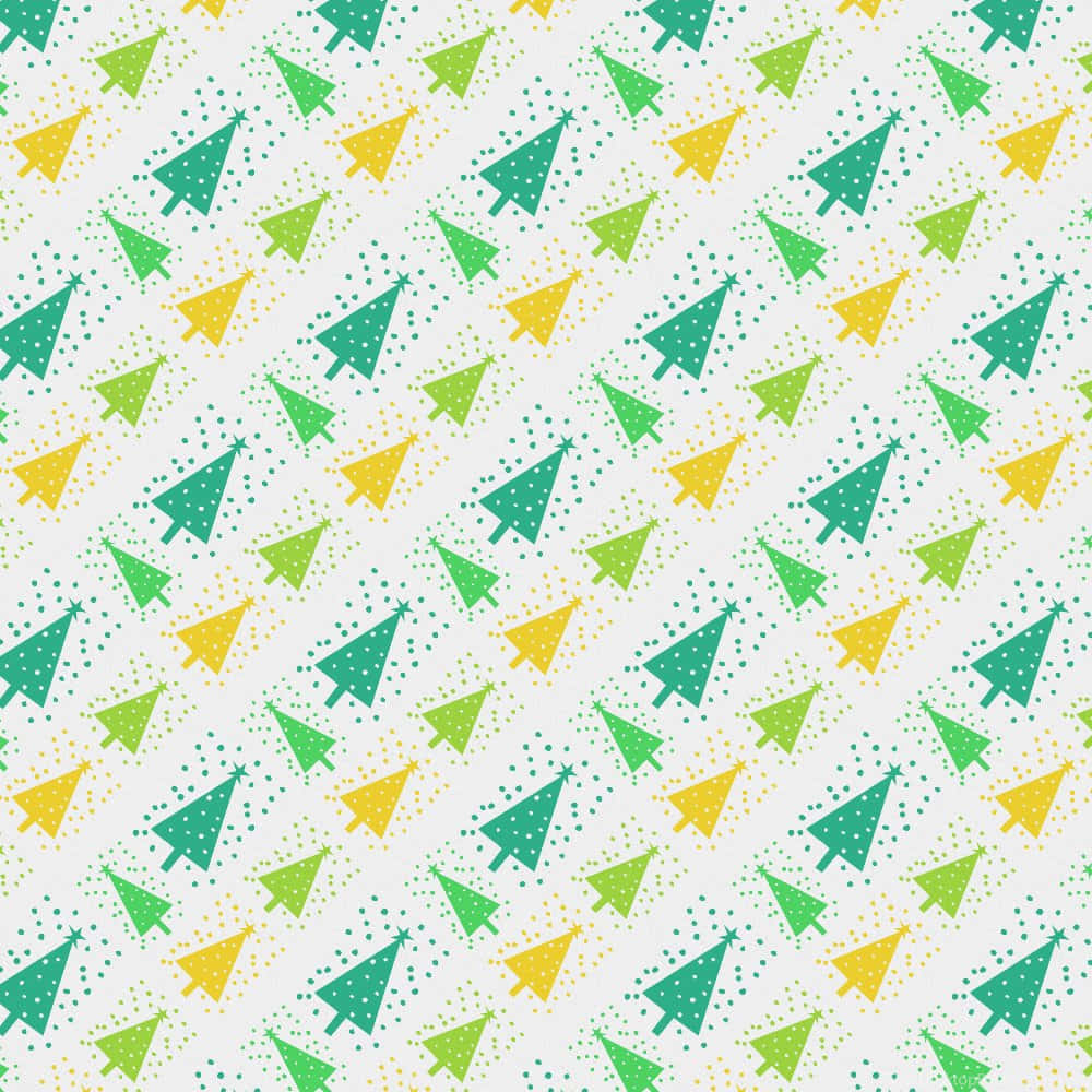 Christmas Pattern 桌布 壁紙 — 重複圖案，以淺灰色背景上的風格化綠色和黃色聖誕樹搭配點狀雪花。