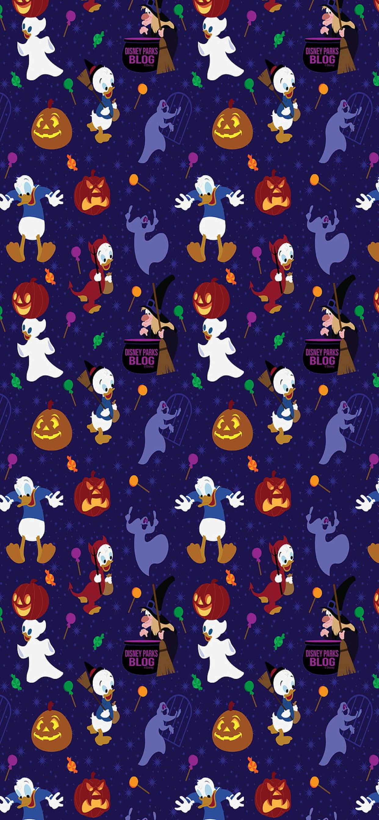 iPhone Xs Max Disney 桌布 壁紙 — 重複的萬聖節圖案，唐老鴨穿著鬼魂服裝，與南瓜、女巫和鬼魂一起，背景是深藍色星空。