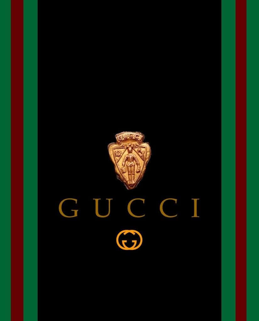 Gucci 桌布 壁紙 — 金色Gucci標誌在黑色背景上，由綠色和紅色條紋框住。