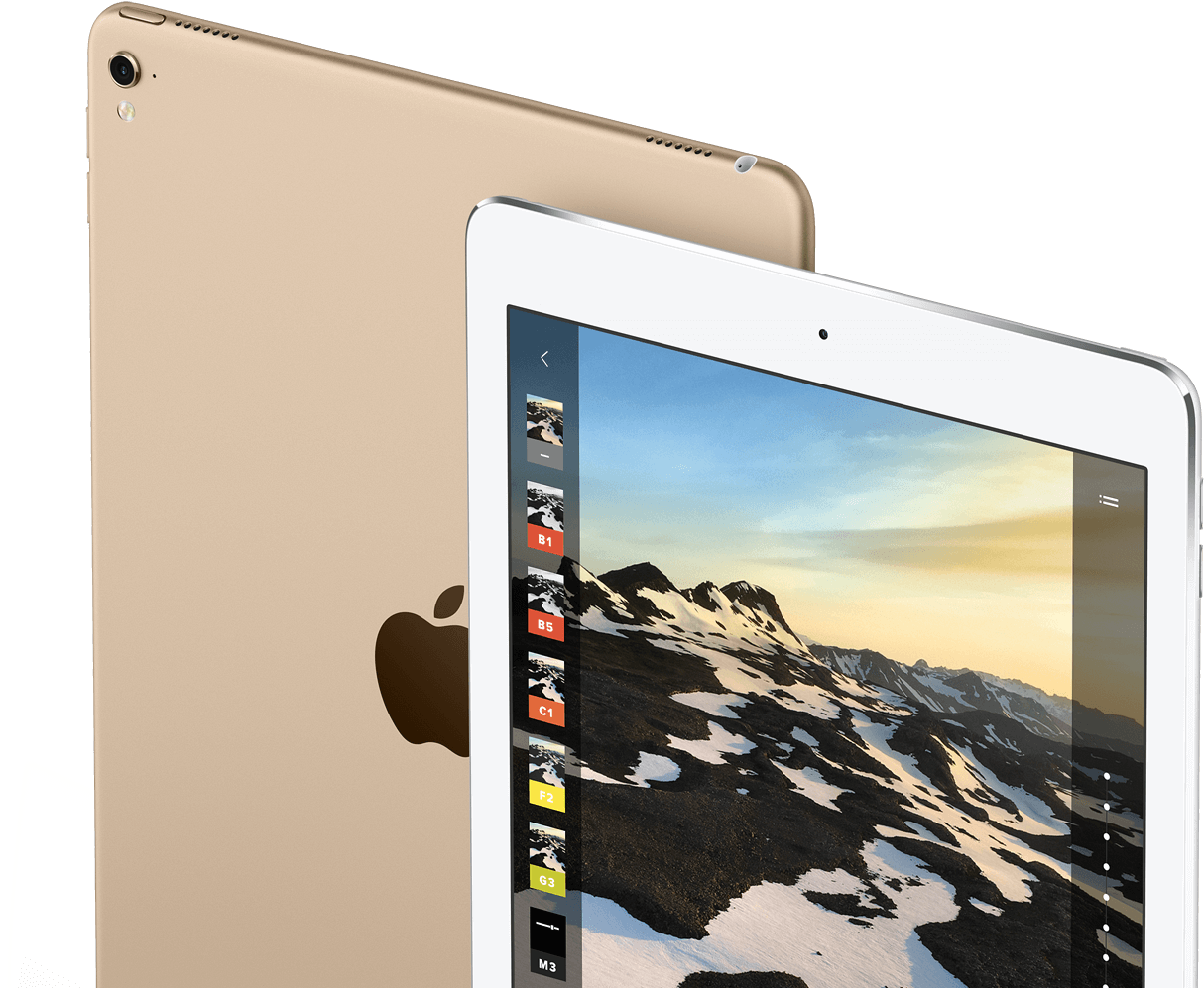 iPad Pro 桌布 壁紙 — 金色iPad顯示日落時的雪山風景，並可見照片編輯界面。