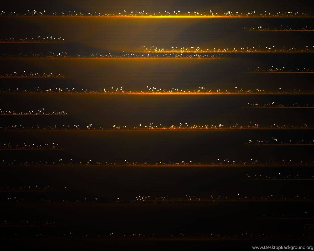 Golden 桌布 壁紙 — 金色水平光線條與散落的發光粒子在深色背景上漂浮。