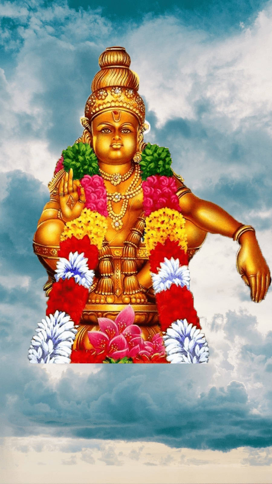Ayyappa 桌布 壁紙 — 金色神祇裝飾著鮮豔的花環，在戲劇性的多雲天空下寧靜地站立。