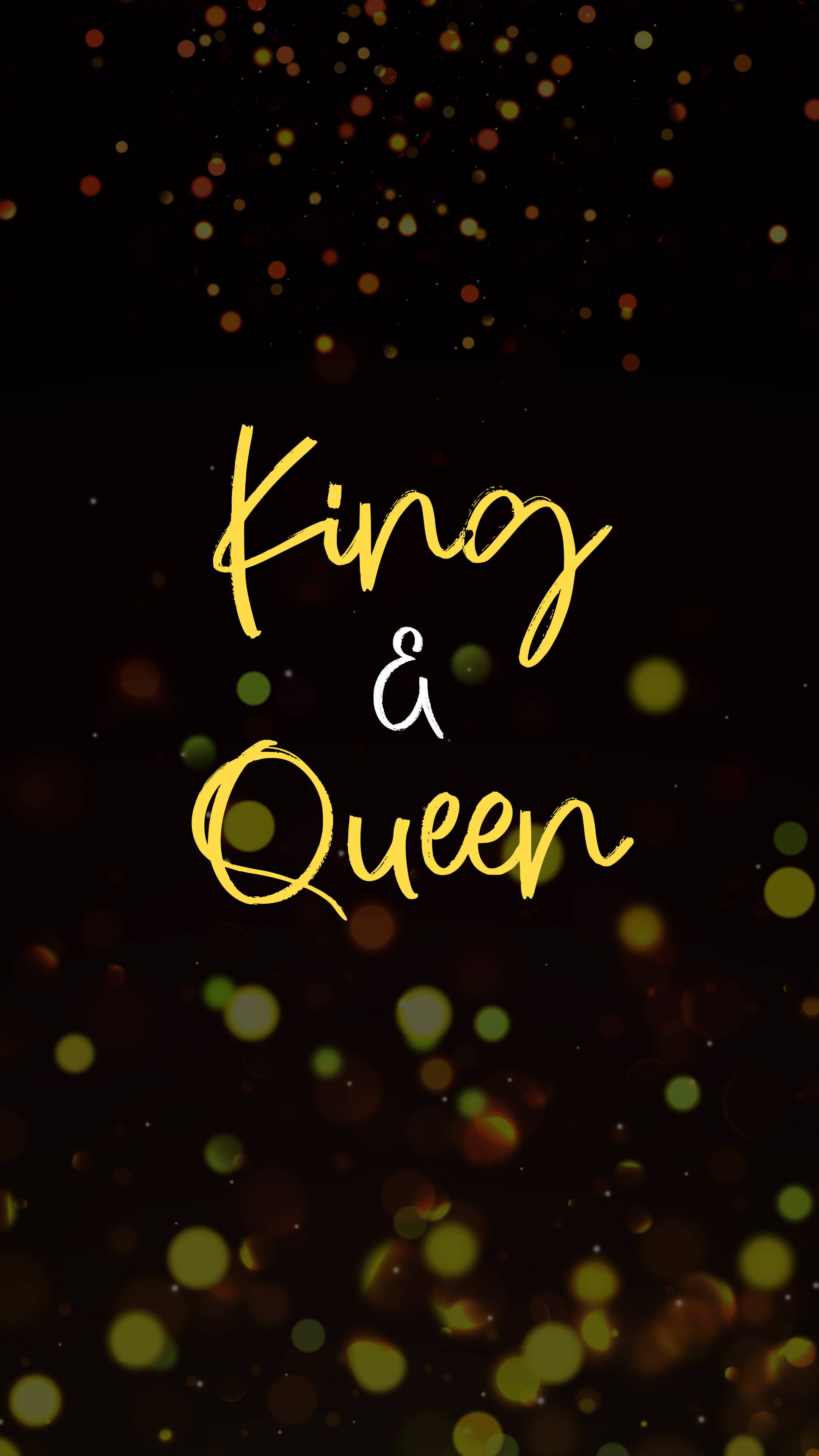 黑色背景上金色草書的King and Queen文字，帶有發光的散景燈光 — 國王 GIF 壁紙