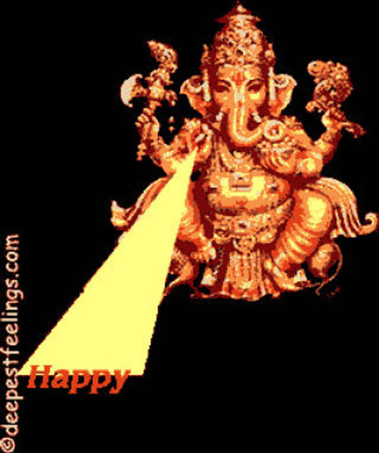 Ganpati Bappa 桌布 壁紙 — 金色象神雕像被明亮的黃色光束照亮，背景為黑色，並帶有「Happy」文字。