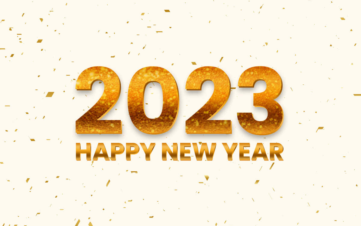 Confetti 桌布 壁紙 — 金色閃亮2023字樣搭配奶油色背景上的飄落彩紙，慶祝新年。