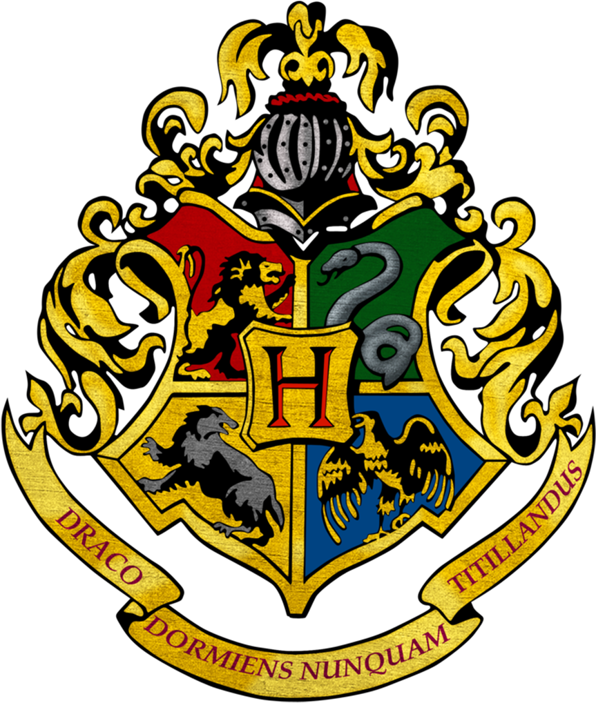 Hogwarts Logo 桌布 壁紙 — 金色霍格華茲校徽，四個學院標誌位於黑色背景上，附有校訓 Draco Dormiens Nunquam Titillandus。