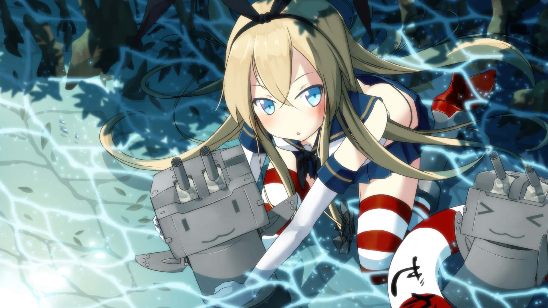 Kantai Collection 桌布 壁紙 — 金髮藍眼的動漫女孩在水下揮舞艦炮，周圍環繞著發光的電流。