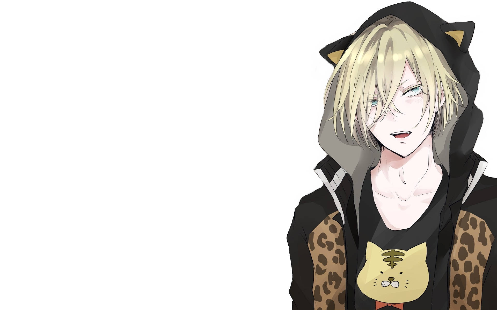 yuri 桌布 壁紙 — 金髮貓耳動漫男孩穿著豹紋連帽衫，上面有貓臉設計，背景為純白色。