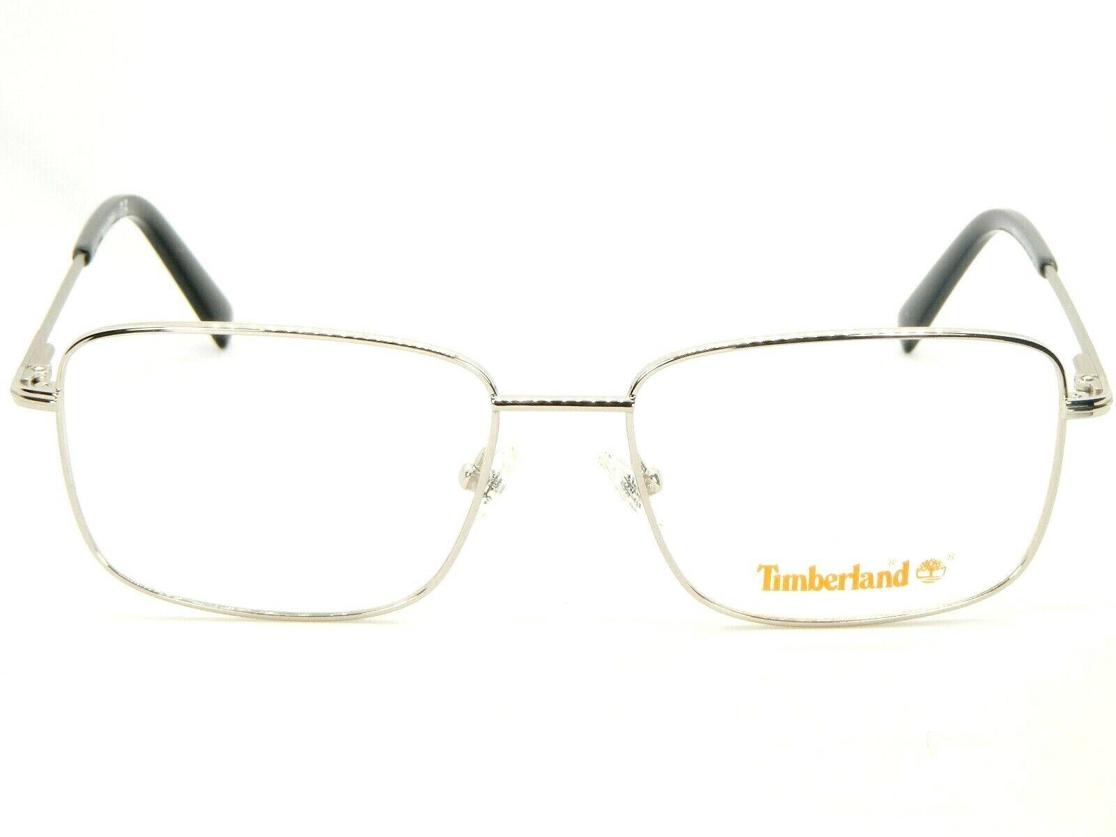 品牌 桌布 壁紙 — 銀框Timberland眼鏡，搭配黑色鏡腳尖端，展示在潔白背景上。