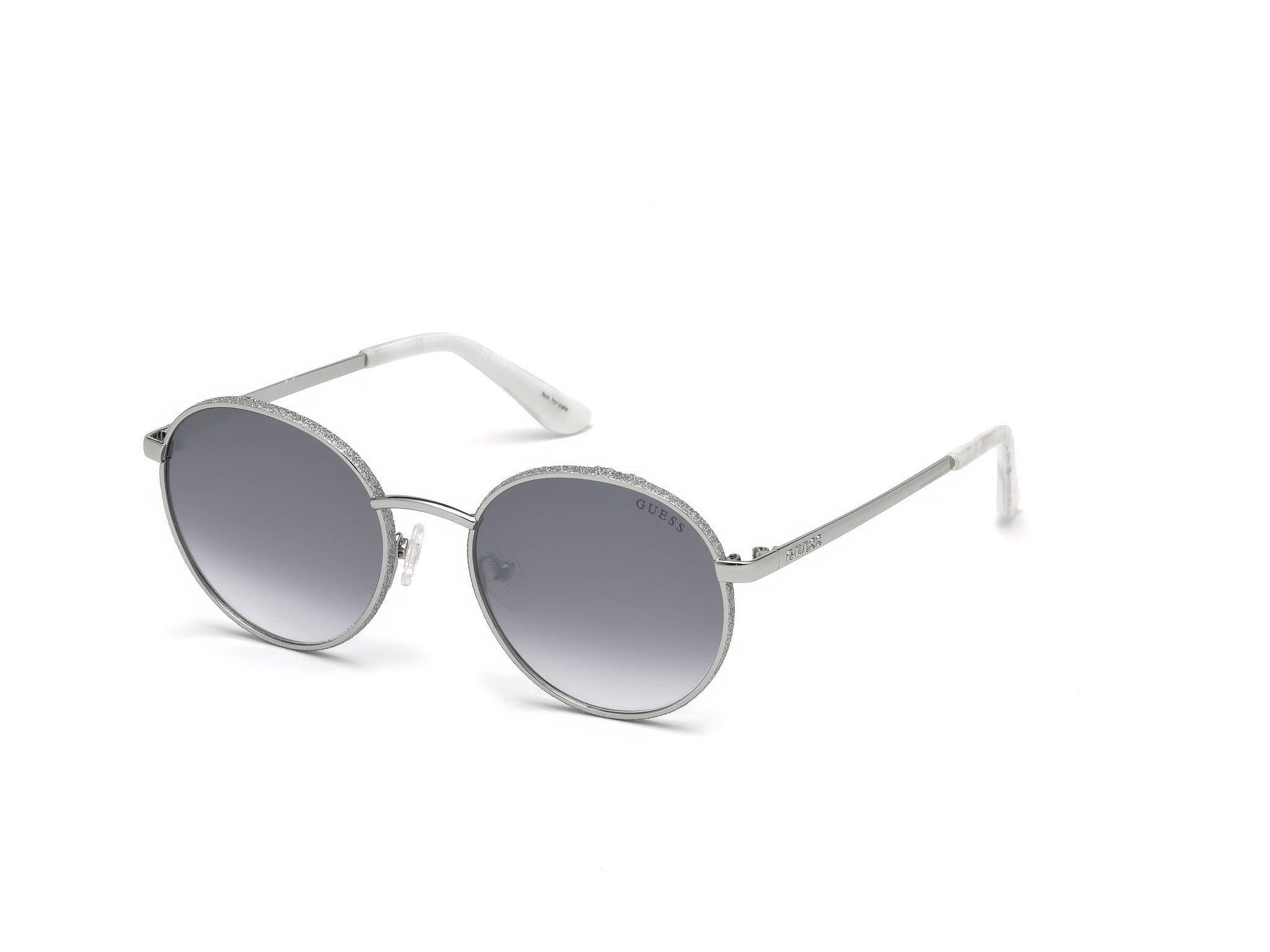 Sunglasses 桌布 壁紙 — 銀框圓形太陽眼鏡，搭配漸層灰色鏡片和閃亮邊框，孤立在純白色背景上。