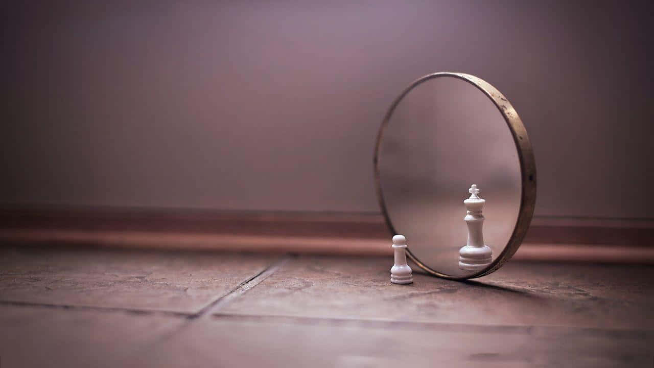 鏡子中的棋子 壁紙