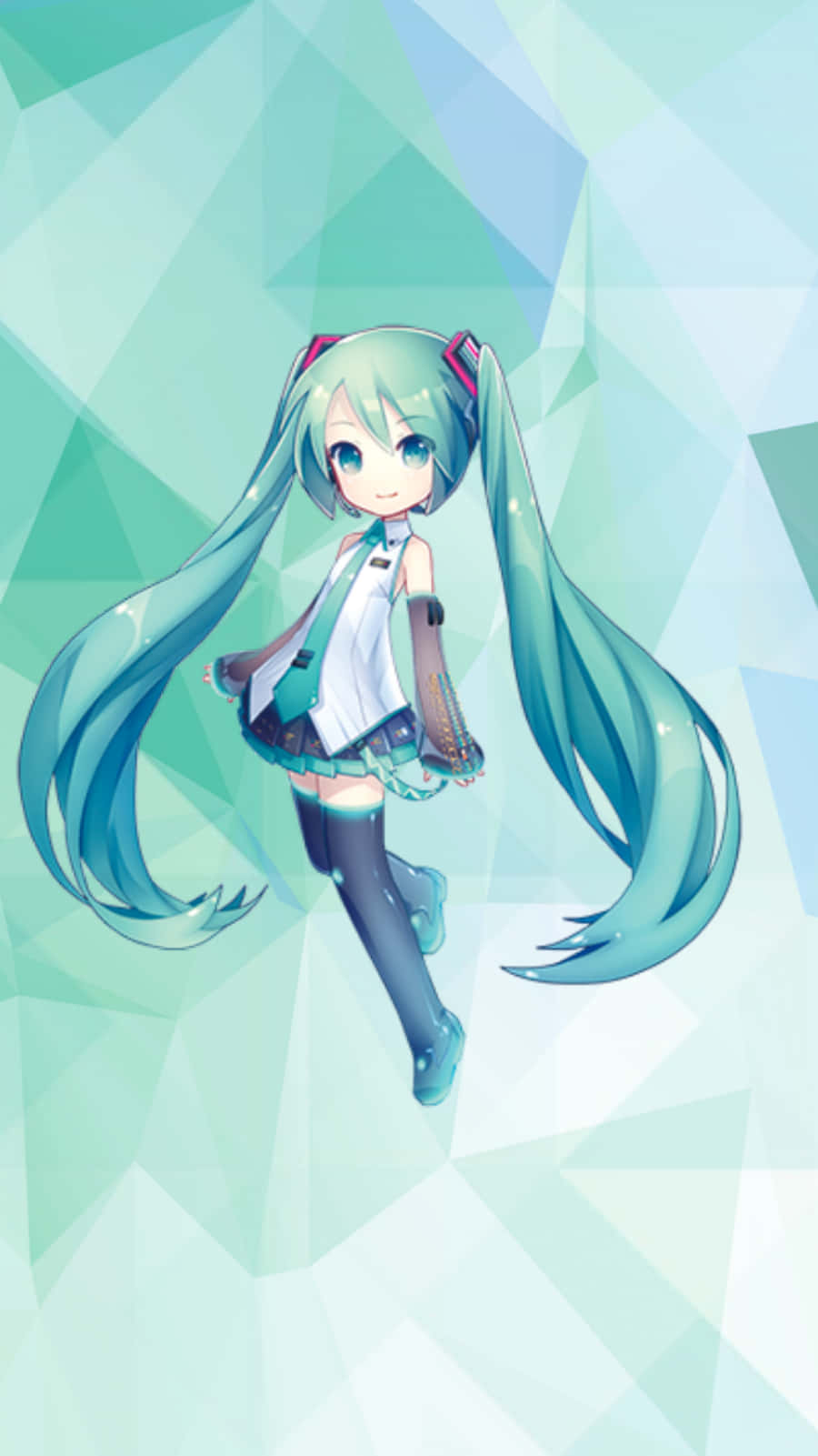 Vocaloid 桌布 壁紙 — 長著青色雙馬尾和藍色眼睛的動漫女孩站在幾何青色和白色背景前。