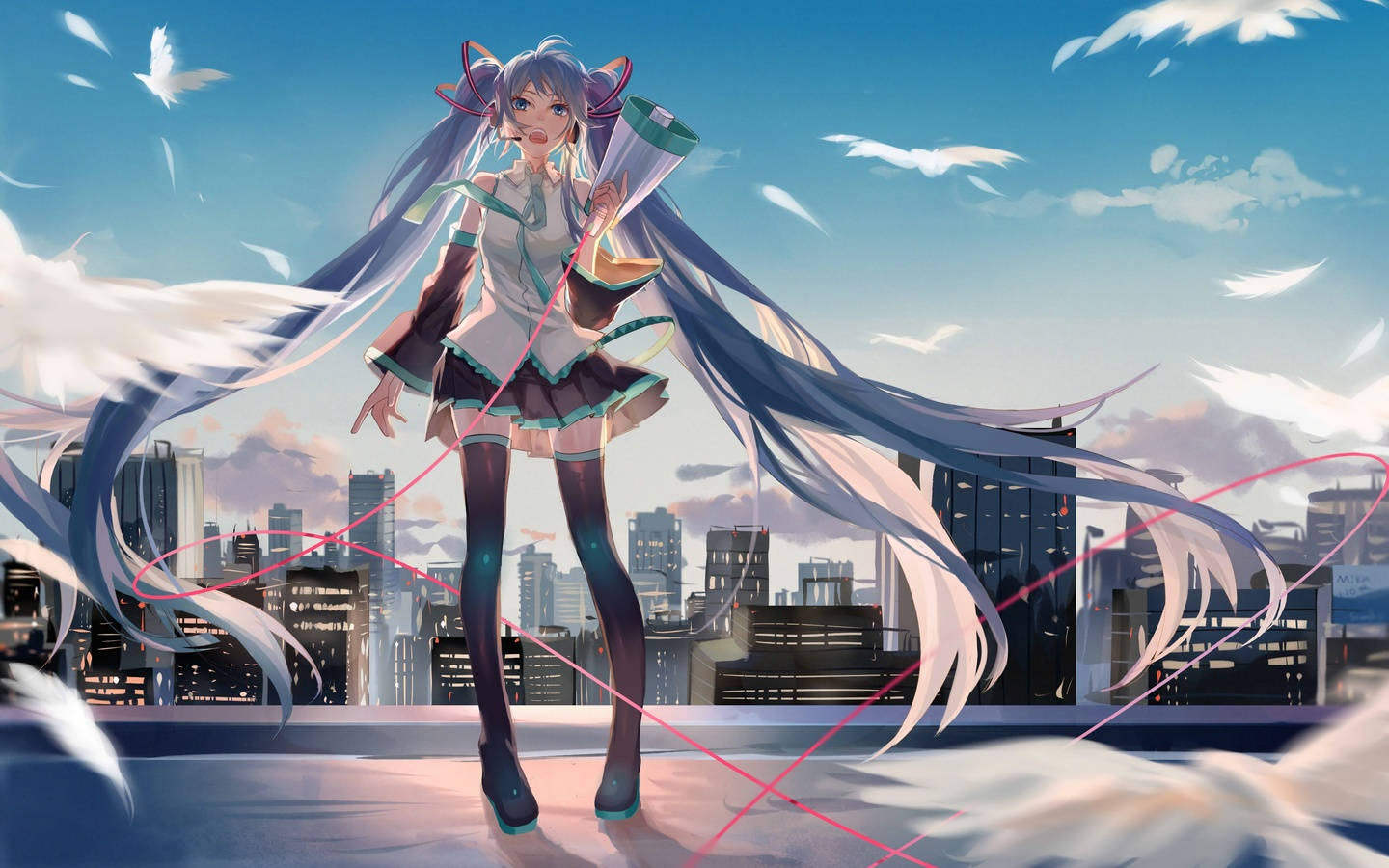 Vocaloid 桌布 壁紙 — 長藍髮的動漫女孩站在城市天際線的屋頂上，白色的羽毛在明亮的藍天下圍繞她旋轉。