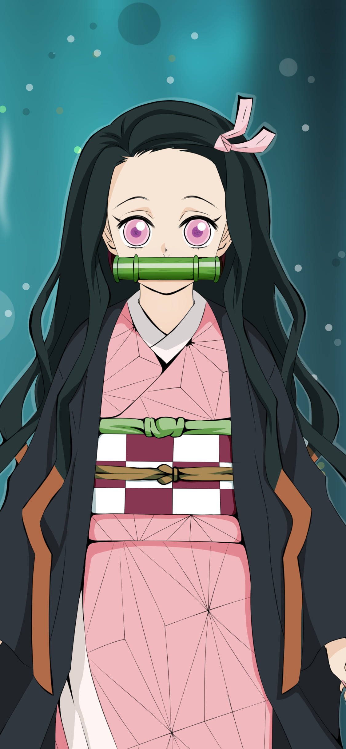 動漫女孩穿著粉紅和服，戴著竹製口塞，長黑髮，背景為青綠色。 — 禰豆子 GIF 壁紙