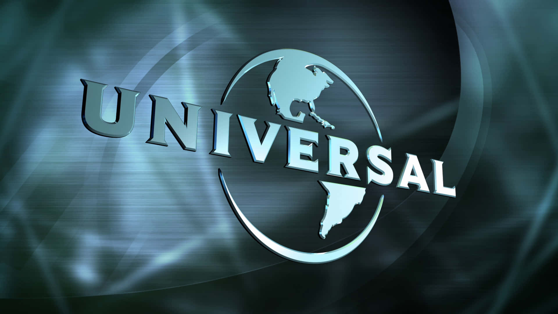 Universal 桌布 壁紙 — 閃亮的銀色Universal標誌，中央有地球標誌，置於帶有光線條紋的深藍綠色抽象背景上。