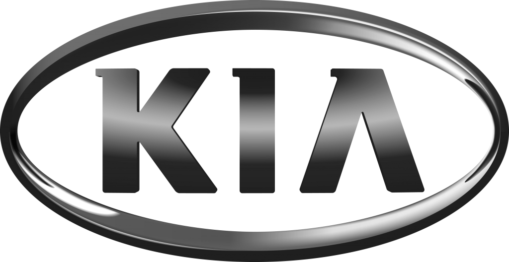 Kia 桌布 壁紙 — 閃亮鍍鉻Kia標誌，橢圓形框架內有粗體金屬字母，黑色背景。