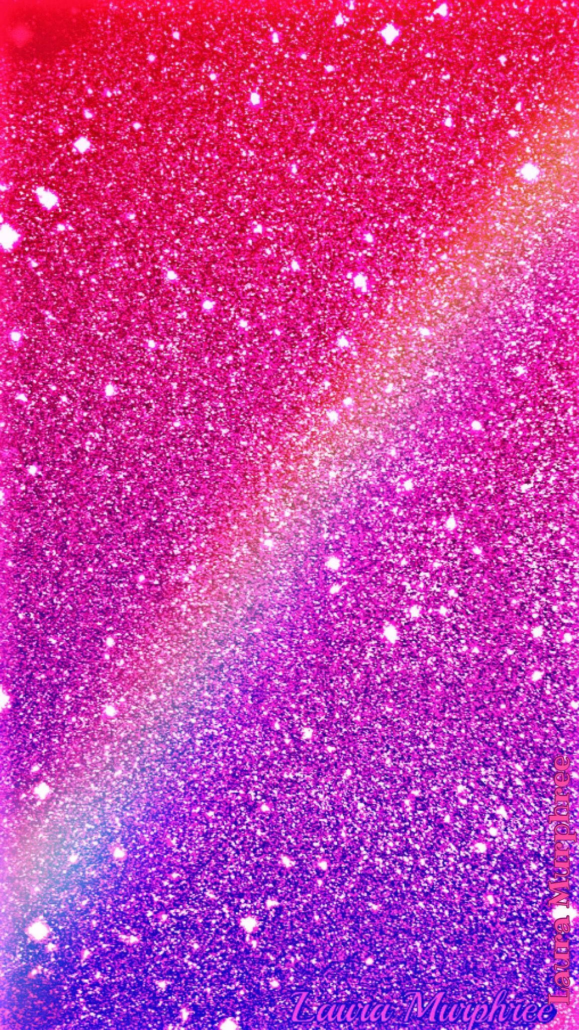 Sparkly 桌布 壁紙 — 閃爍的宇宙星雲以明亮的粉紅色和紫色色調旋轉，閃爍的白色星星散佈各處。