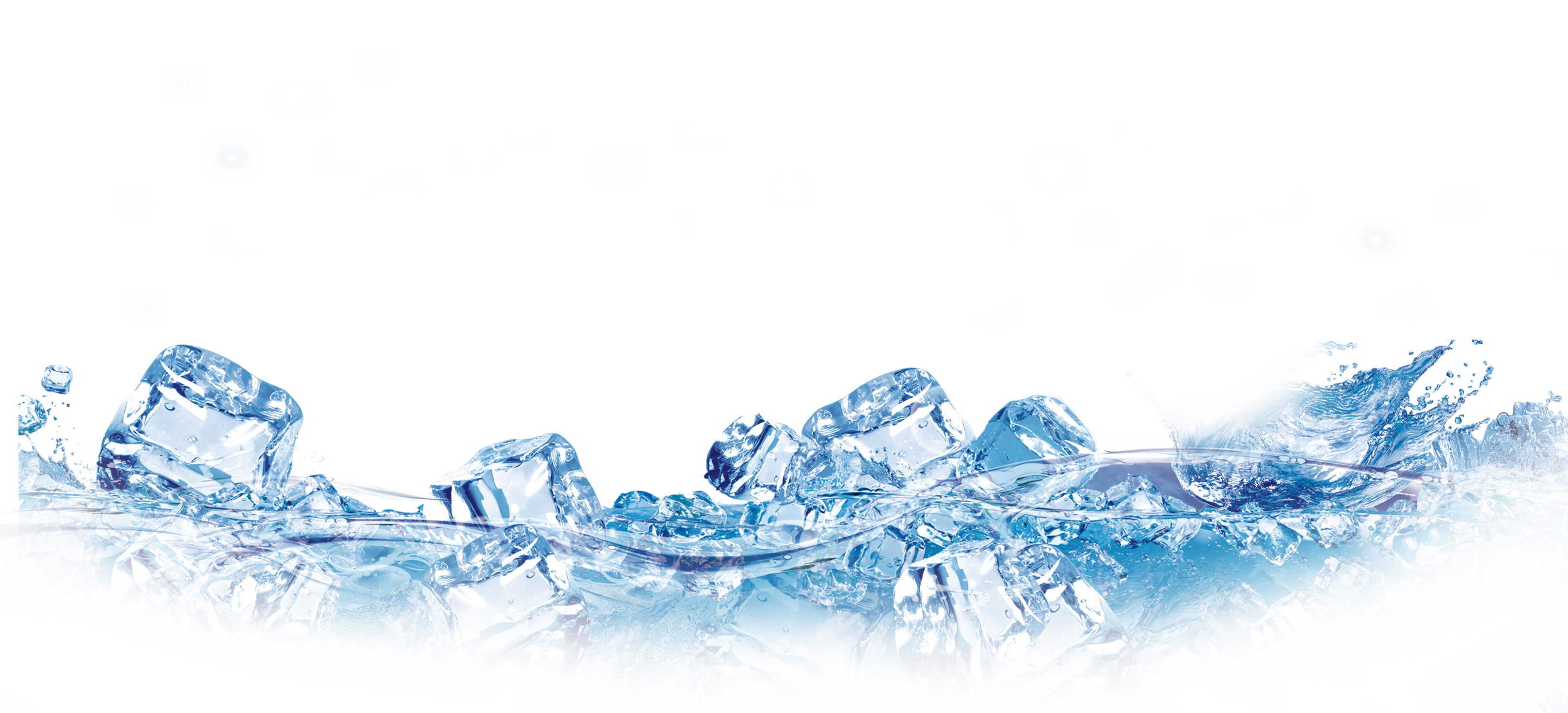 冰 桌布 壁紙 — 閃爍的藍色冰塊在清澈的水中漂浮和飛濺，背景是柔和的淺藍色抽象背景。