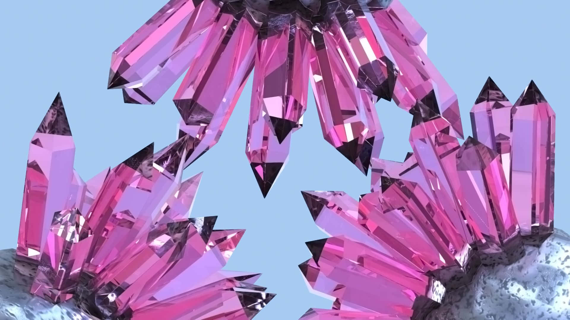 Pink Crystal Quartz 桌布 壁紙 — 閃閃發光的粉紅色晶體結構，帶有尖銳的幾何刻面，從岩石底座升起，襯著柔和的藍天。