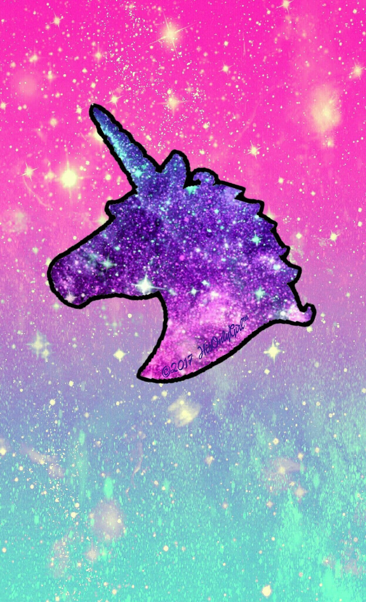 閃爍 桌布 壁紙 — 閃閃發光的紫色獨角獸剪影漂浮在充滿閃爍星星的鮮豔粉紅到藍綠色漸變天空上。